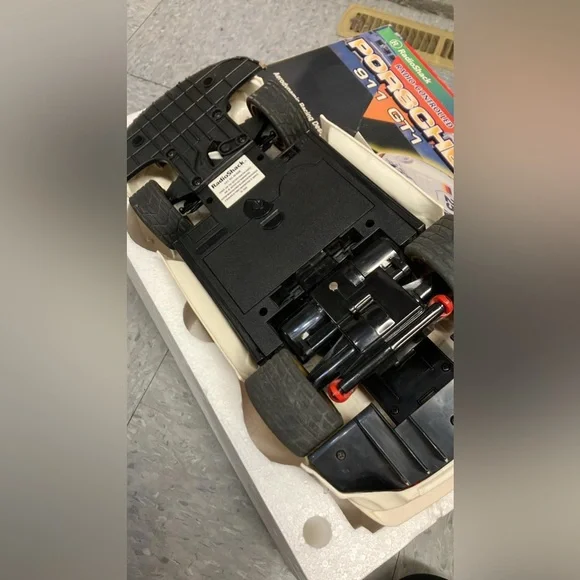 RadioShack Porsche 911 GT1 RC Car